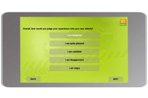rating customer experience in RollaPoll survey